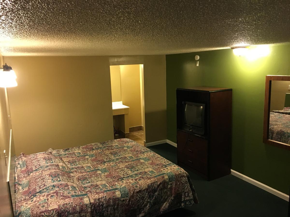 Crown Inn Толедо Екстер'єр фото