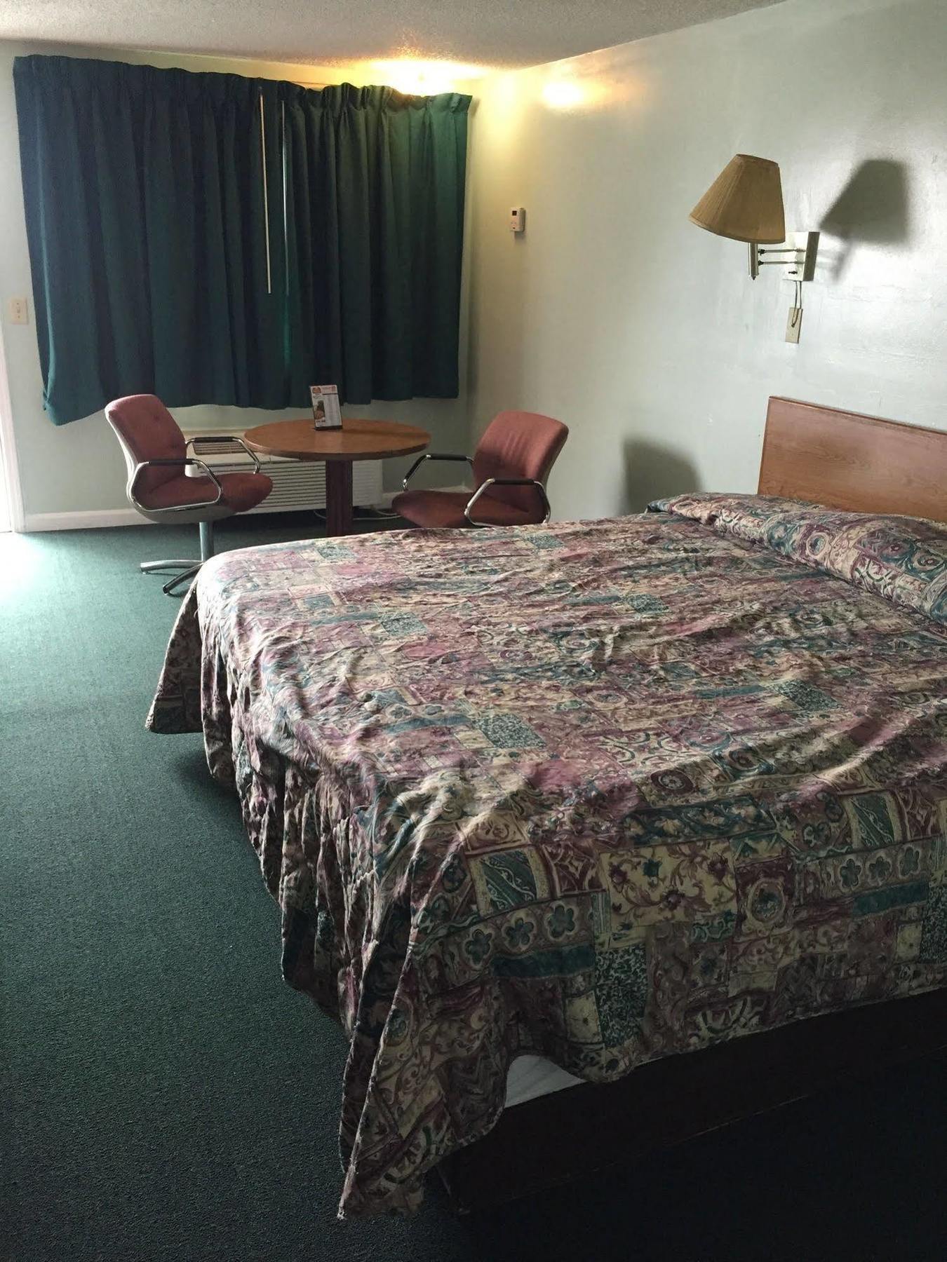 Crown Inn Толедо Екстер'єр фото