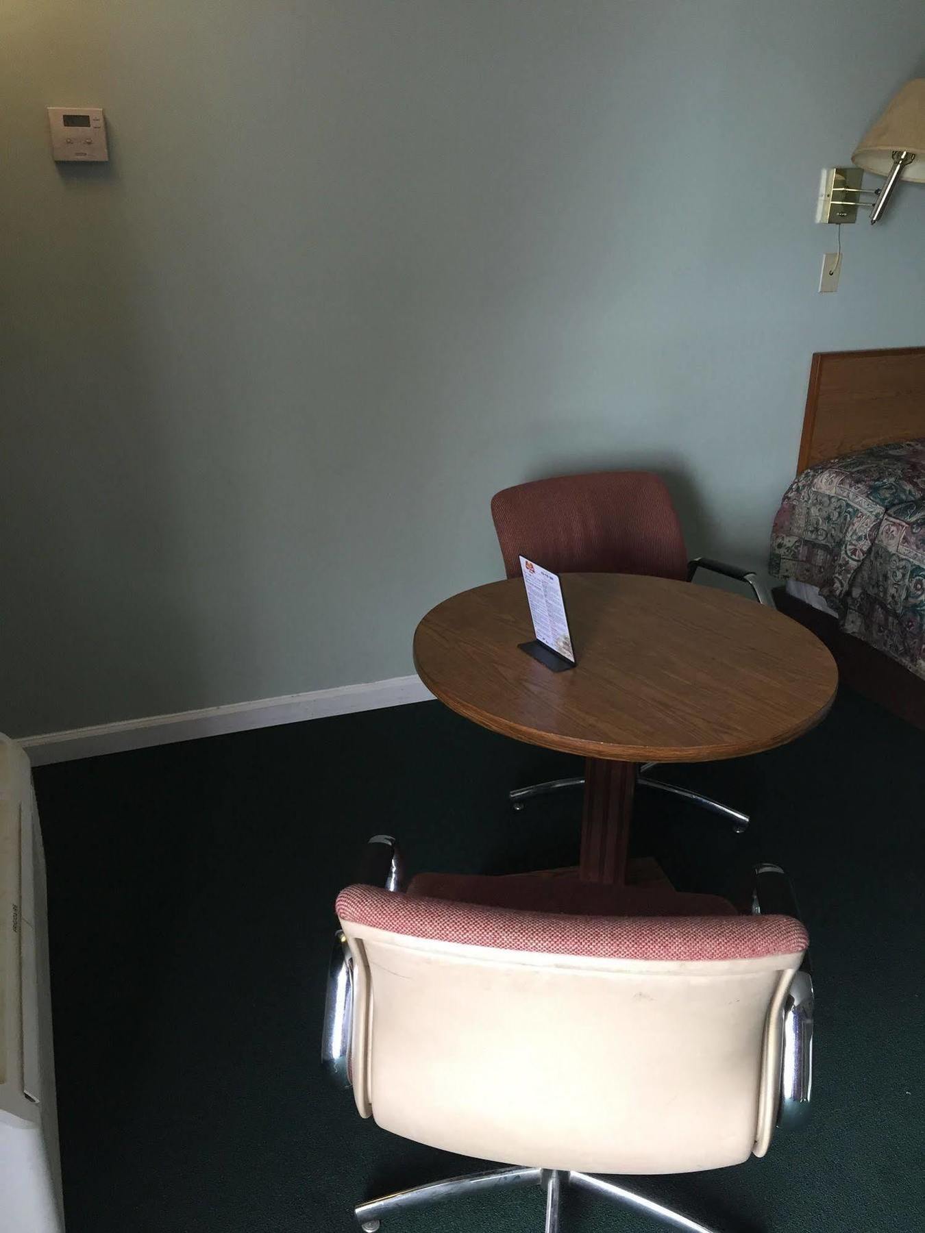 Crown Inn Толедо Екстер'єр фото